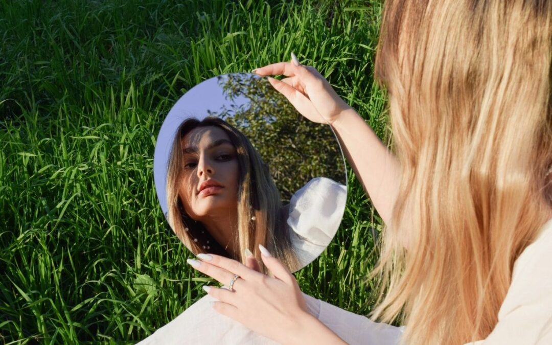 5 Reasons Men and Women Lack Self Worth